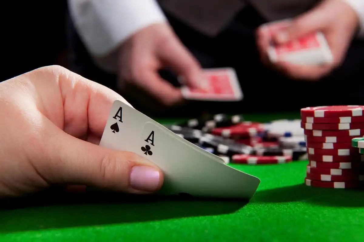 Người chơi Việt Nam trải nghiệm Live Casino 88cbl trên điện thoại với giao diện tiếng Việt